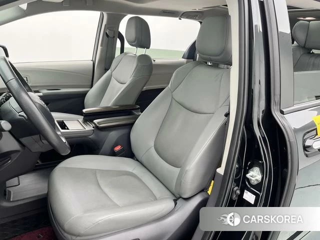 Toyota Grevia id 4279174 из Китая 9