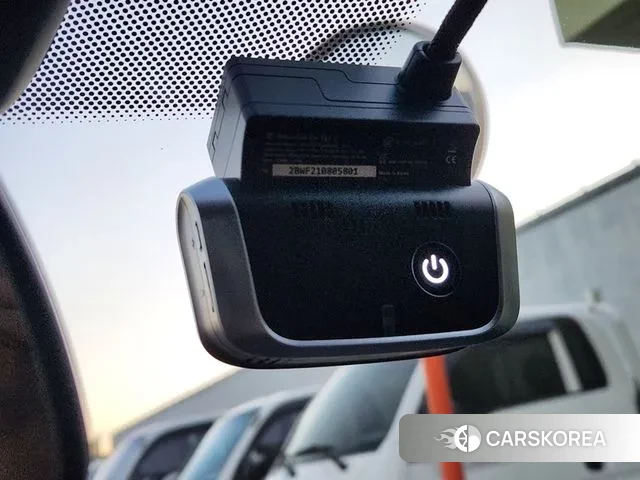 BMW 5 Series (G30) id 3691106 из Кореи 9