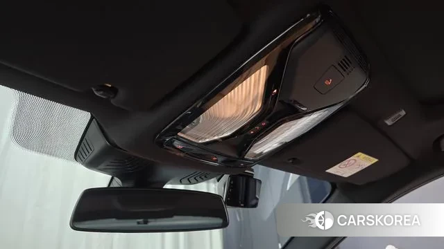 BMW 5 Series (G30) id 3416169 из Кореи 9