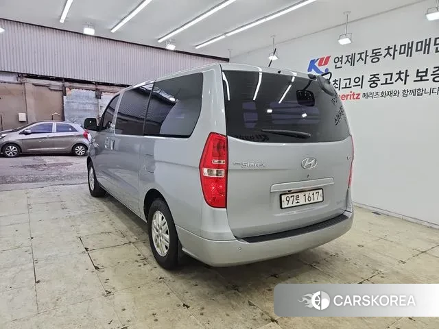 Hyundai The New Grand Starex id 3039085 из Кореи 9