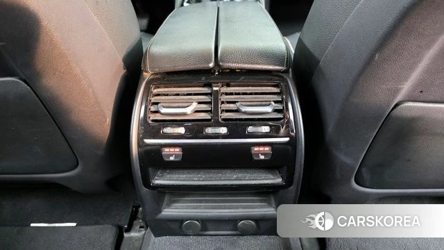 BMW 5 Series (G30) id 3886014 из Кореи 9