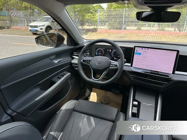 Volkswagen Passat id 4348877 из Китая 9