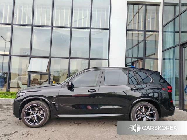BMW X5 id 4380443 из Китая 9