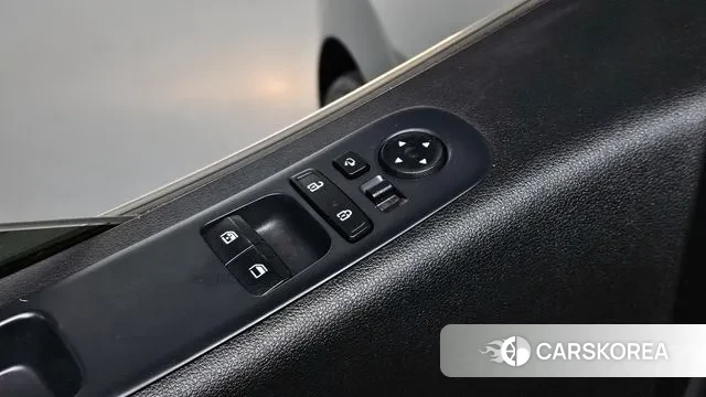 Hyundai Staria id 3452802 из Кореи 9