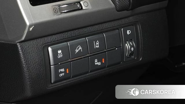 Ssangyong Rexton Sports Cannes id 4563119 из Кореи 9
