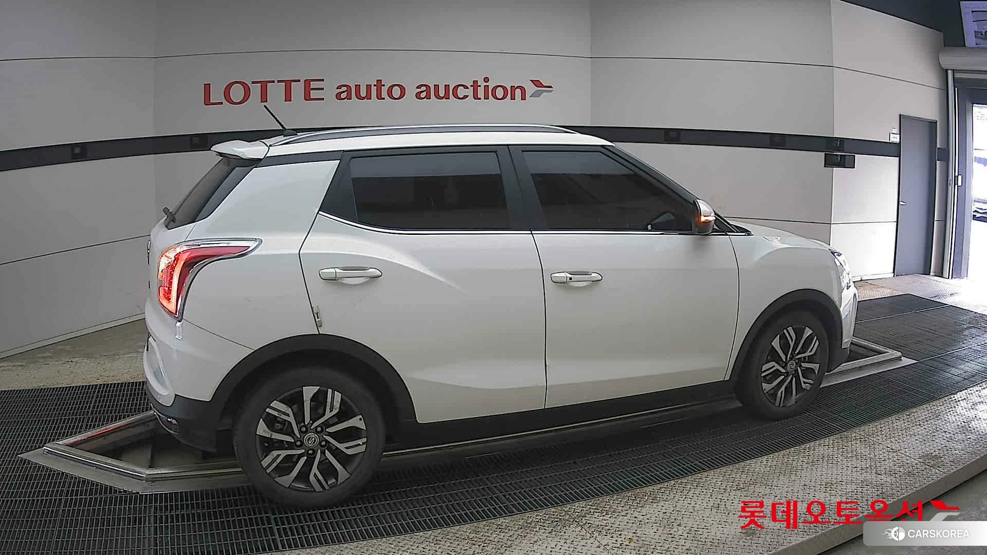 SsangYong Tivoli id 4289659 из Кореи 9