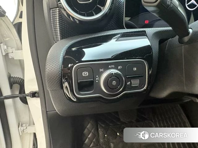 Mercedes-Benz Class A id 4208888 из Китая 9