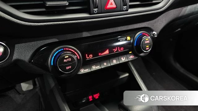 Kia Come New K3 id 3941790 из Кореи 9