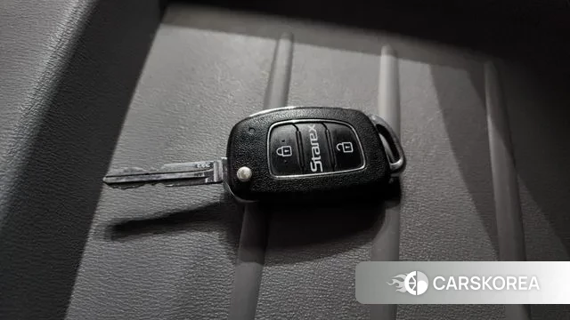 Hyundai The New Grand Starex id 3627190 из Кореи 9