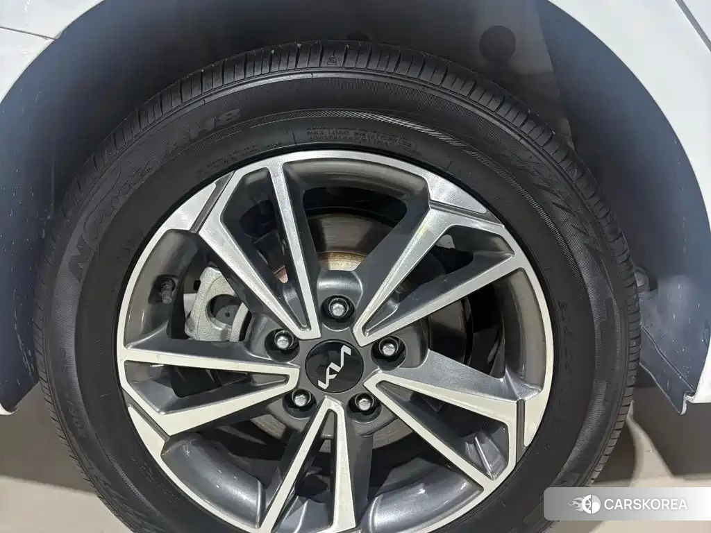 Kia K3 id 4685958 из Китая 9