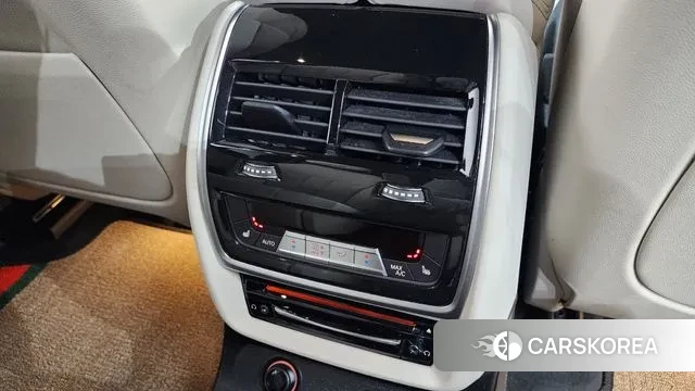 BMW X7 (G07) id 3342967 из Кореи 9