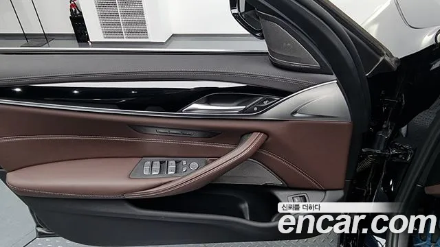 BMW 5 Series (G30) id 2687430 из Кореи 9