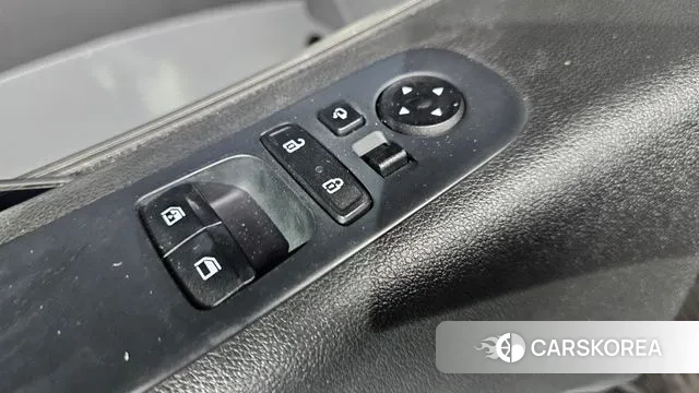 Hyundai Staria id 3329147 из Кореи 9