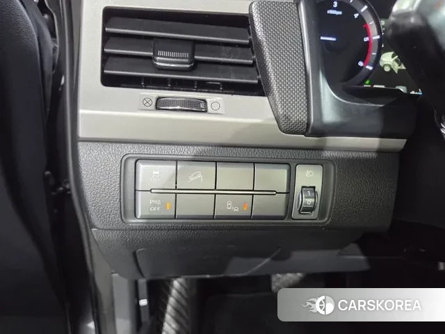 Ssangyong Rexton Sports id 3297533 из Кореи 9