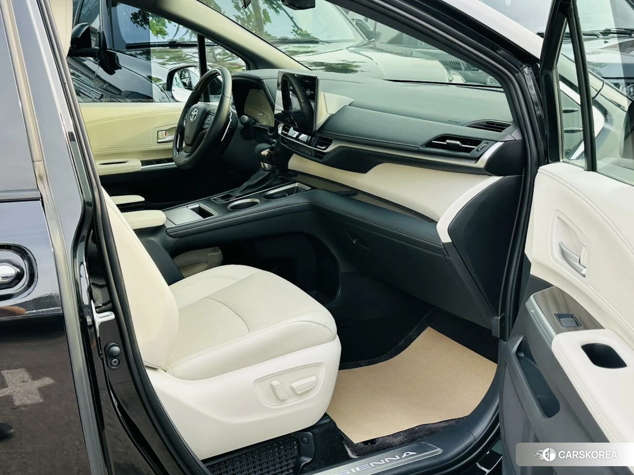 Toyota Saina id 4407483 из Китая 9