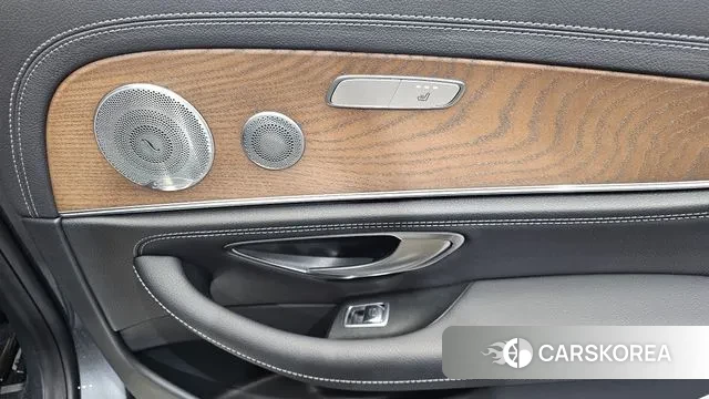 Mercedes-Benz E-Class W213 id 3541099 из Кореи 9