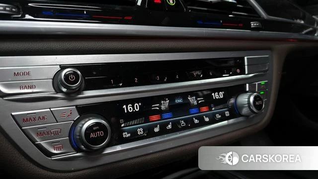 BMW 7 Series (G11) id 4410759 из Кореи 9