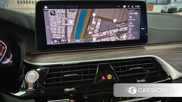 BMW 5 Series (G30) id 3534548 из Кореи 9