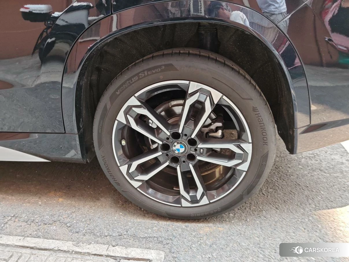 BMW X1 id 4467814 из Китая 9