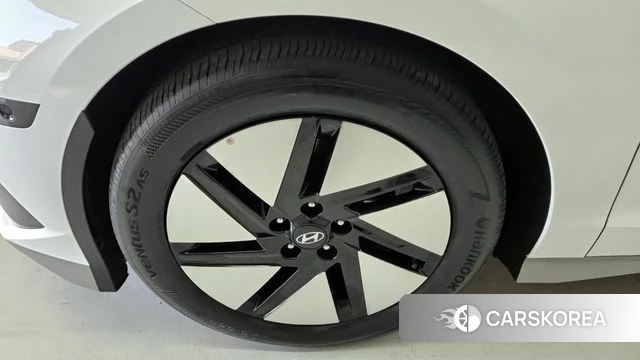 Hyundai Ionic 6 id 3940320 из Кореи 9