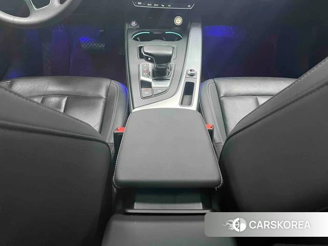 Audi A4L id 4301561 из Китая 9