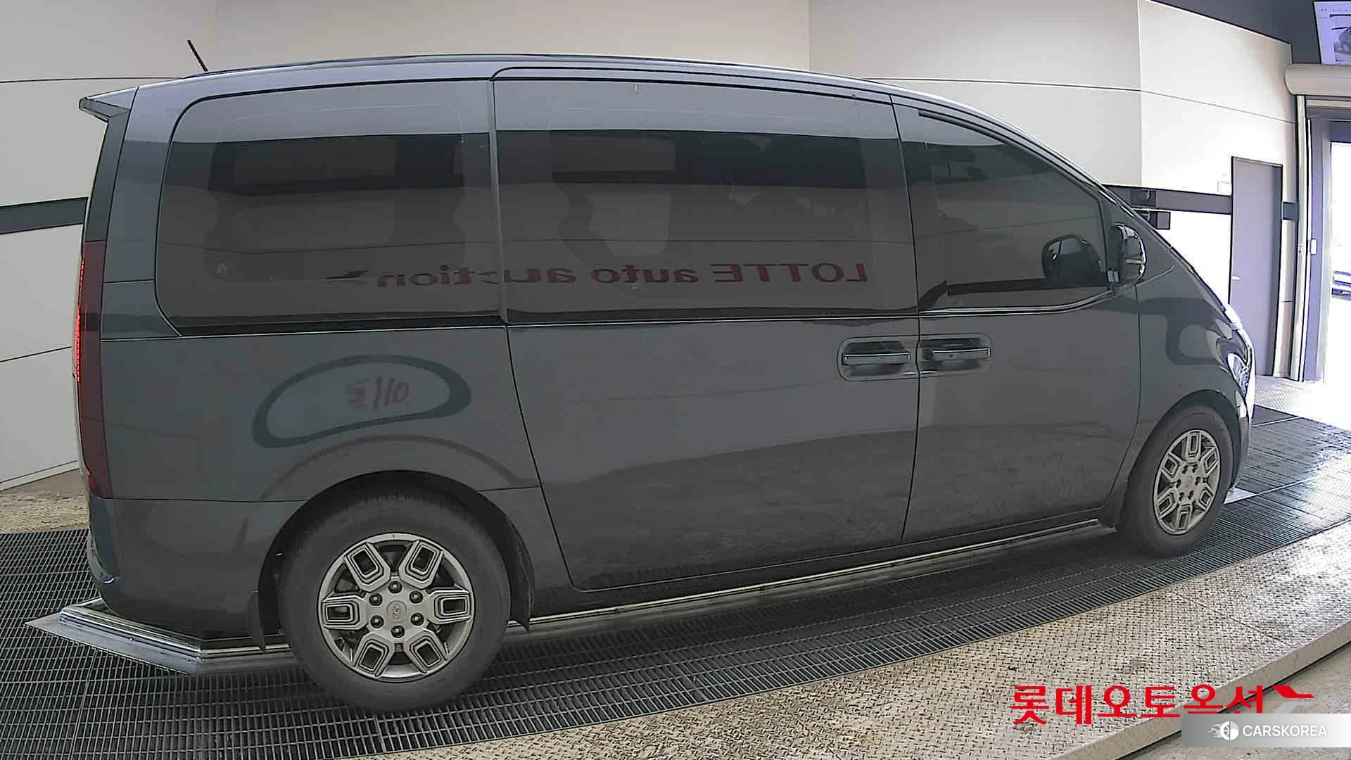 Hyundai Staria id 3882039 из Кореи 9