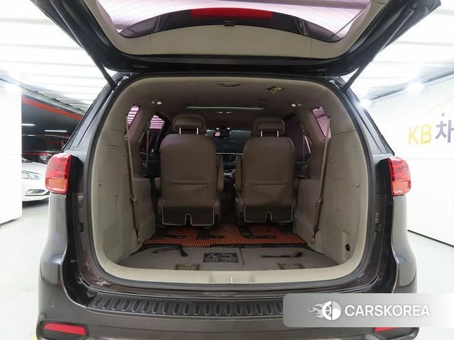 Kia The New Carnival id 4406382 из Кореи 9