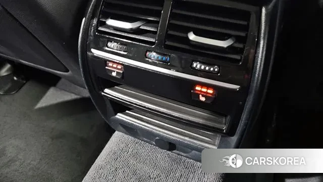 BMW 5 Series (G30) id 3060980 из Кореи 9