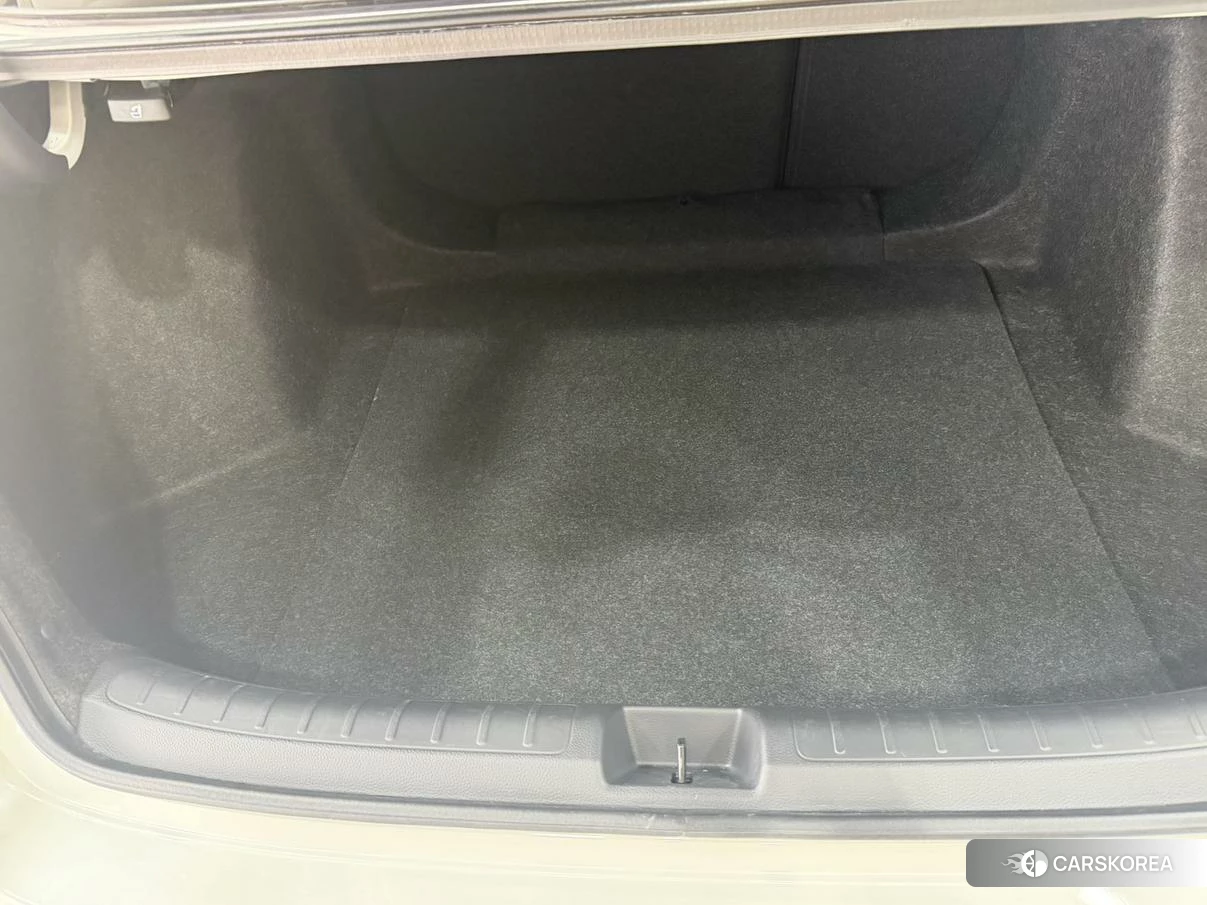 Honda Civic id 4510549 из Китая 9