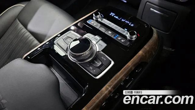 Genesis G90 id 2757578 из Кореи 9