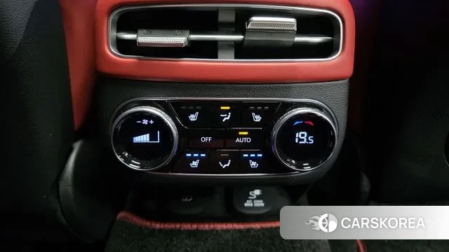 Genesis GV70 id 3016825 из Кореи 9