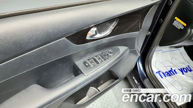 Kia Come New K3 id 2398652 из Кореи 9