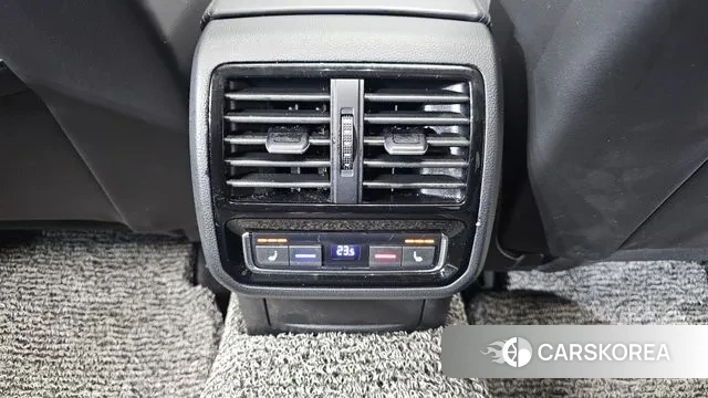 Volkswagen Passat GT (B8) id 3401319 из Кореи 9