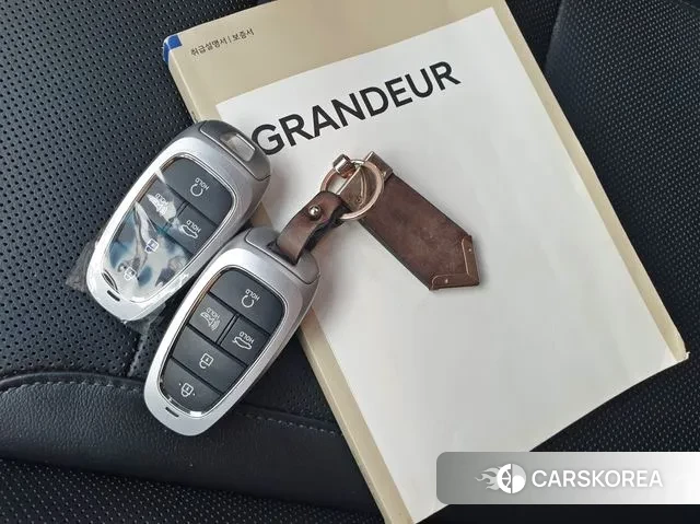 Hyundai The New Grandeur IG id 3615615 из Кореи 9