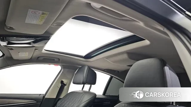 BMW 5 Series (G30) id 3122981 из Кореи 9