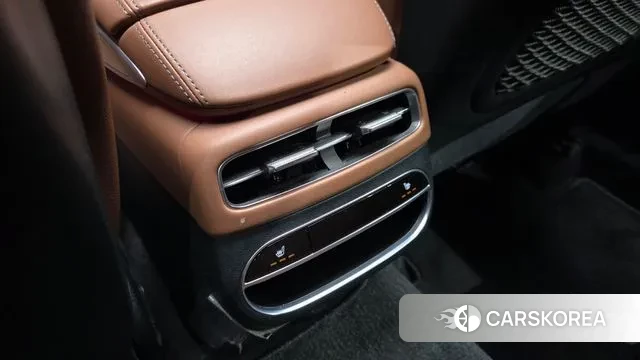 Genesis GV70 id 2915337 из Кореи 9