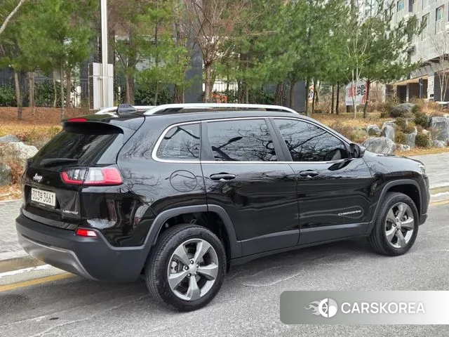 Jeep Cherokee (KL) id 3643726 из Кореи 9