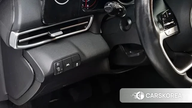 Hyundai Avante (CN7) id 3697163 из Кореи 9