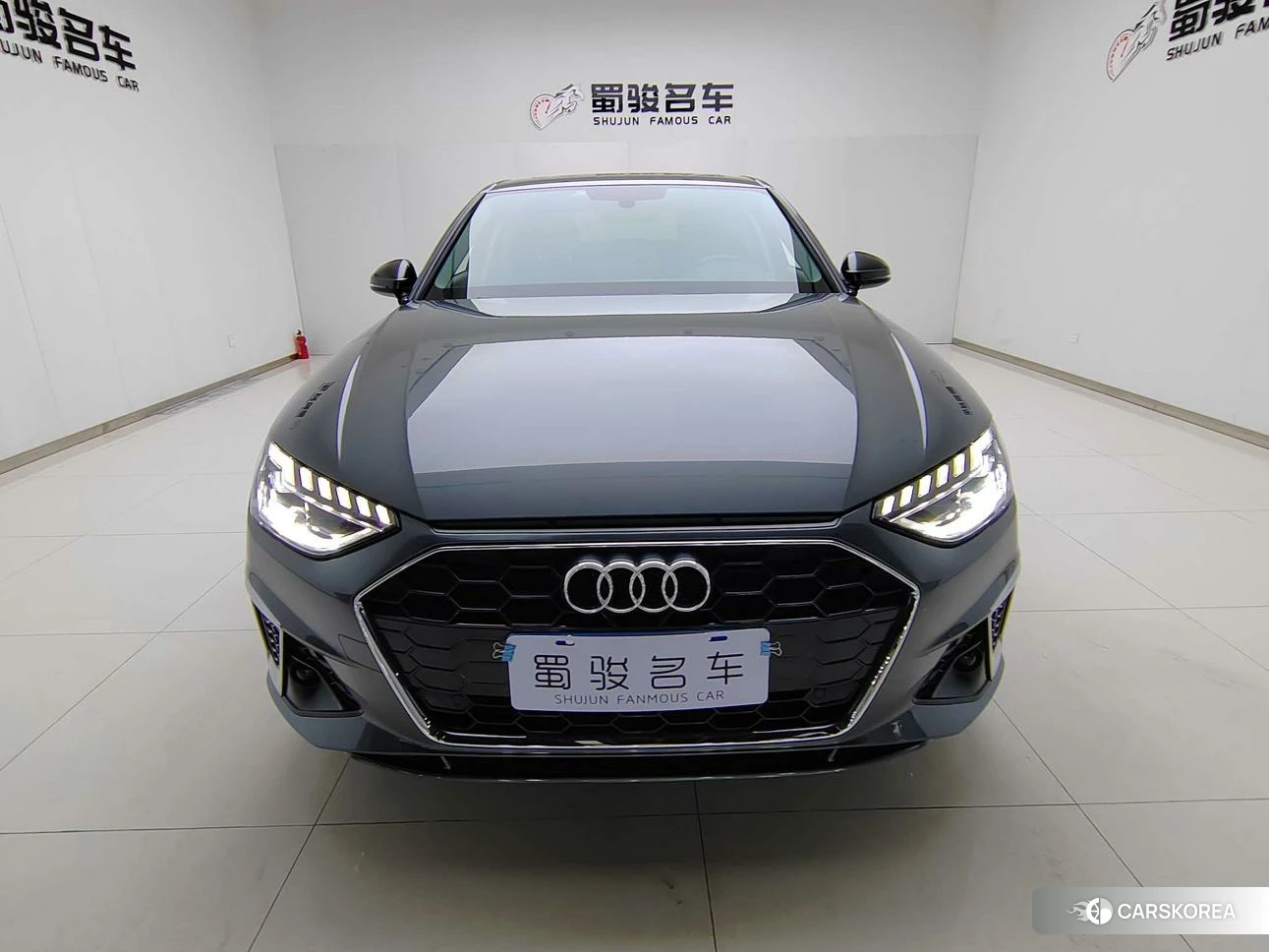 Audi A4L id 4440683 из Китая 9