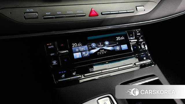 Hyundai The New Grandeur IG Hybrid id 4677406 из Кореи 9