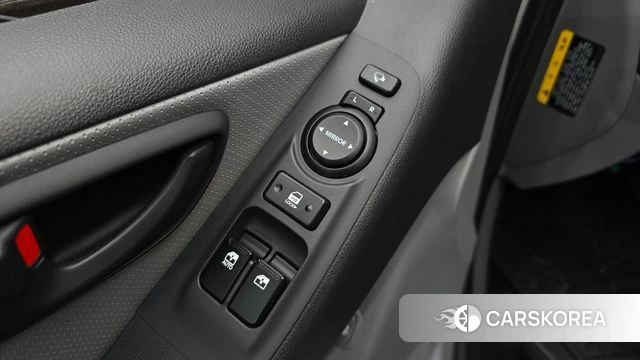 Hyundai The New Grand Starex id 3853731 из Кореи 9