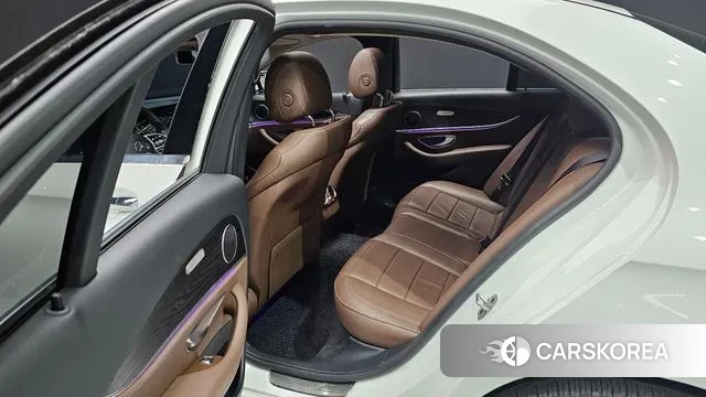 Mercedes-Benz E-Class W213 id 3187521 из Кореи 9