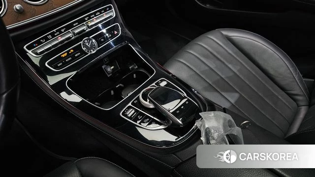 Mercedes-Benz E-Class W213 id 4785325 из Кореи 9