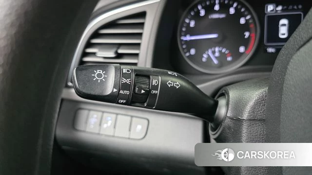 Hyundai Avante AD id 3911981 из Кореи 9