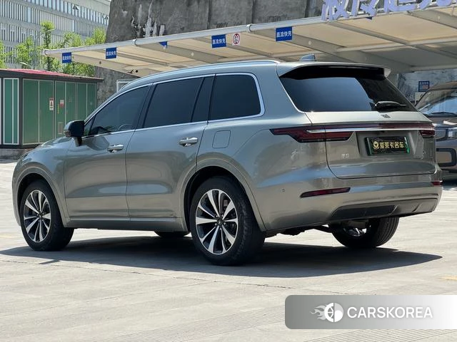 Ideal car Ideal ONE id 4234830 из Китая 9