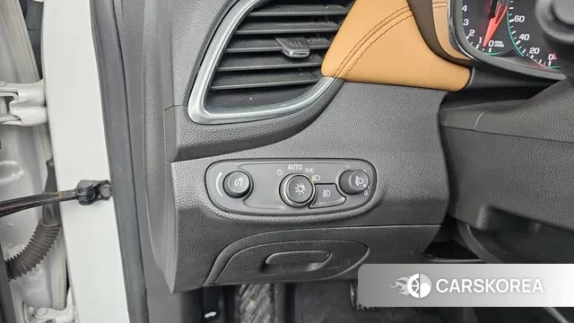 Chevrolet (GM Daewoo) The New Trax id 3672629 из Кореи 9