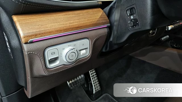 Mercedes-Benz GLS - Class X167 id 3852475 из Кореи 9