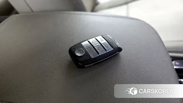 Kia The New Carnival id 3714007 из Кореи 9