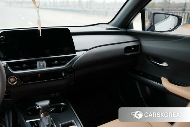 Lexus UX id 4274391 из Китая 9
