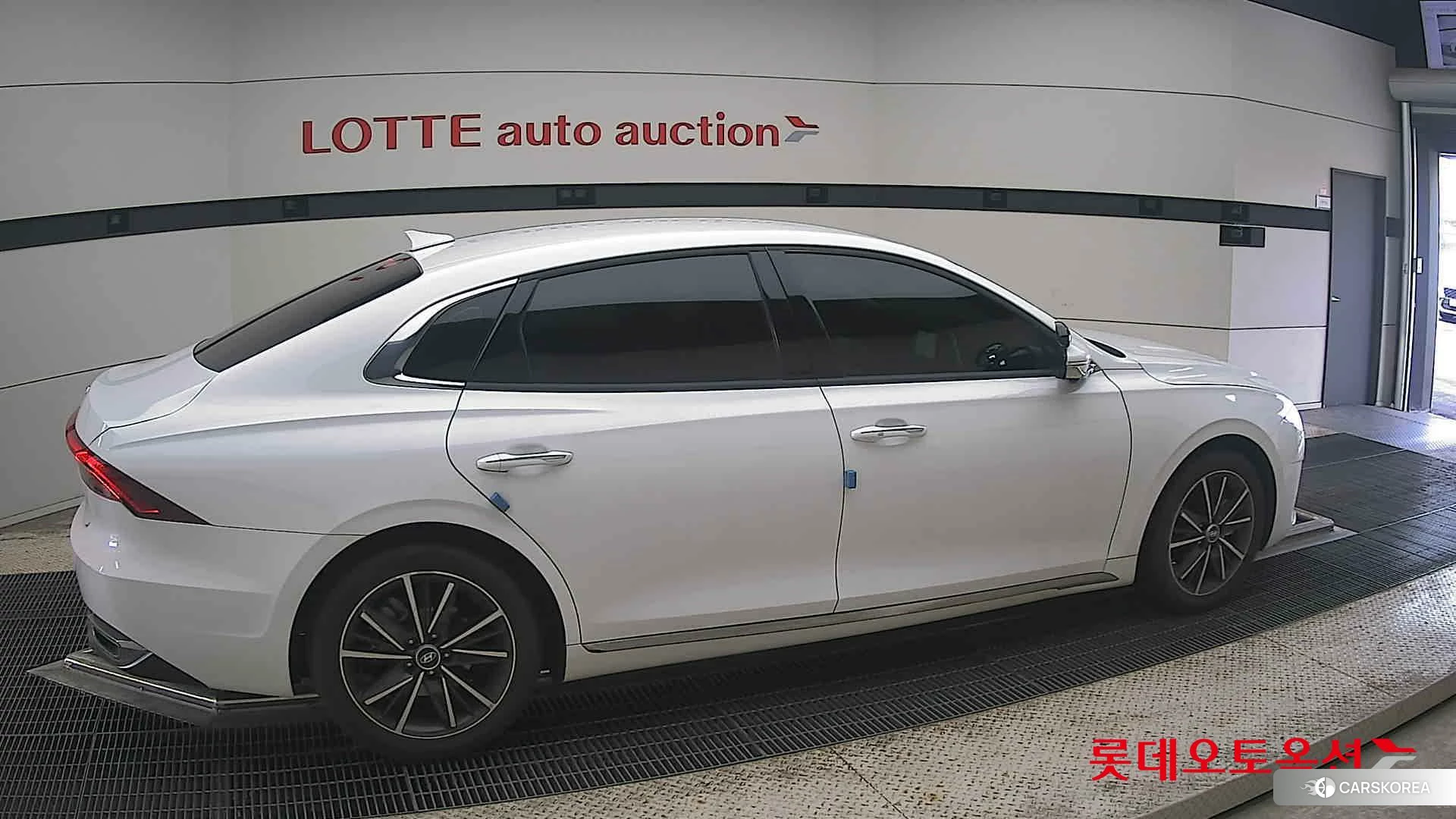 Hyundai Grandeur id 4674128 из Кореи 9